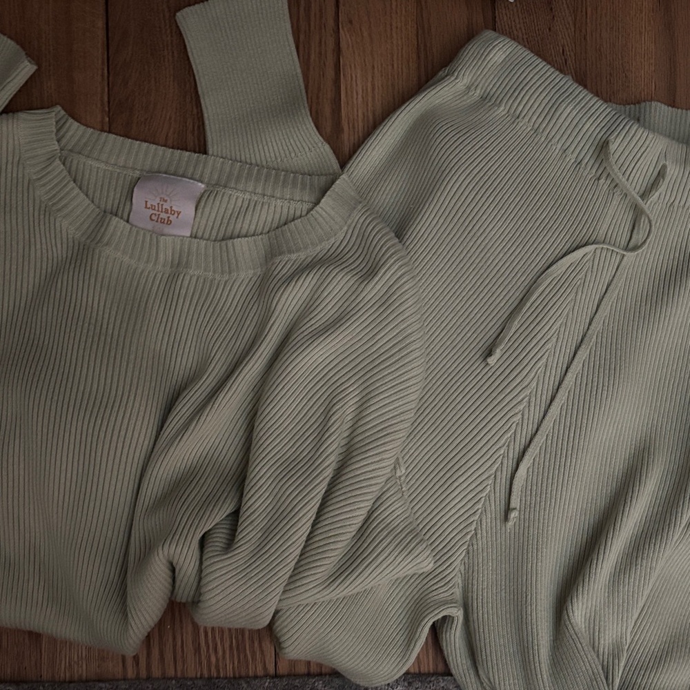 The Lullaby Club Ribbed Knit Set in Sage